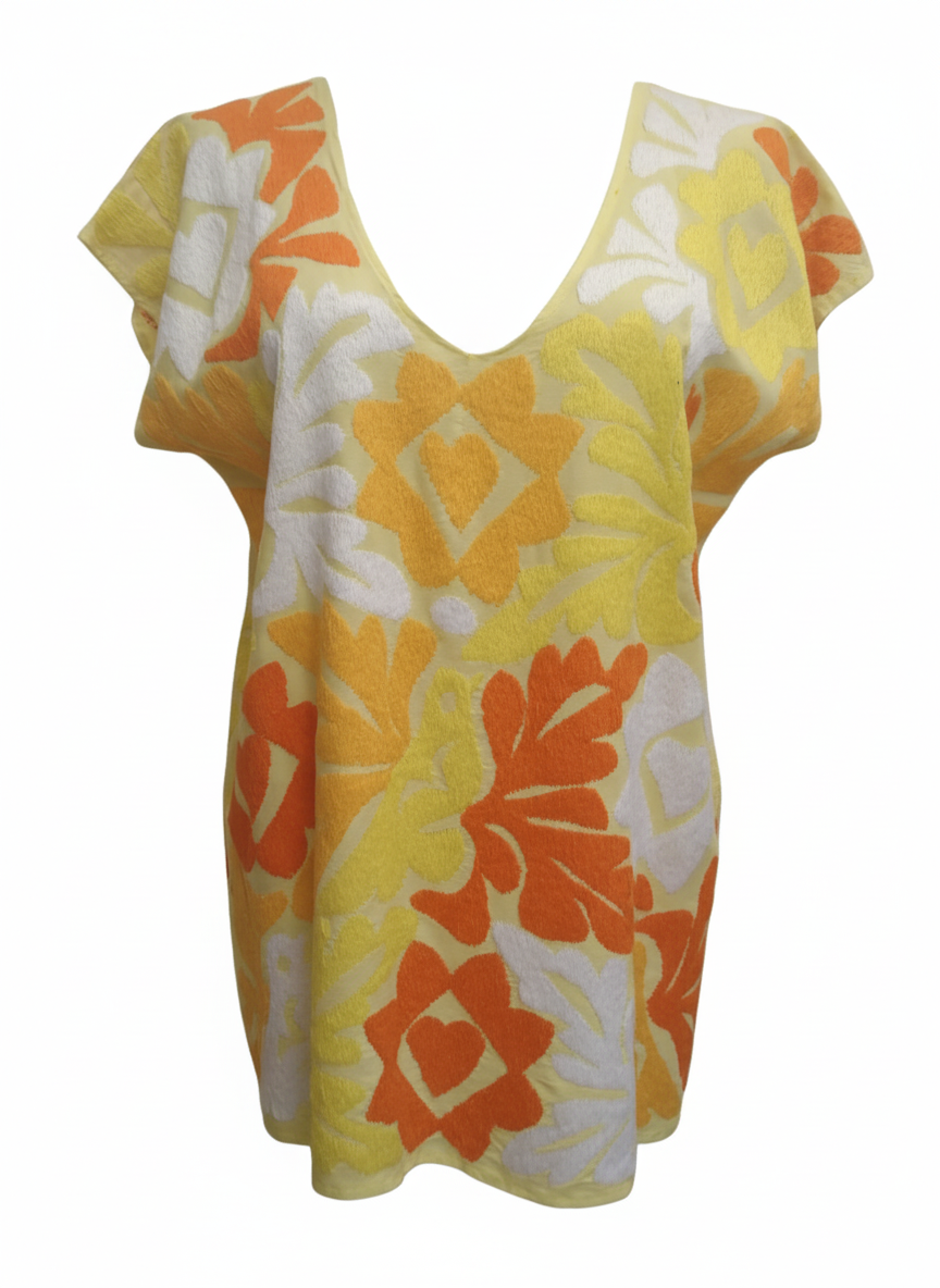 Blusa Bordada de Jalapa de Díaz – Pajaritos en Amarillo y Naranja Pastel con Cuello en V