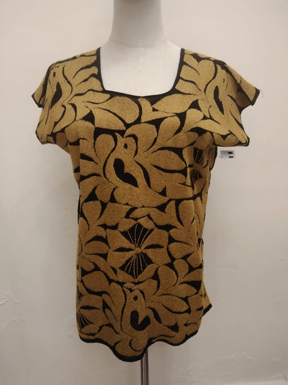 Blusa Artesanal Negra con Bordado Café – Pajaritos y Flores de Tuxtepec, Oaxaca