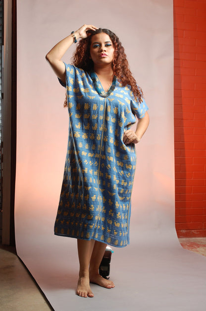 Huipil Midi from San Juan Cotzocon: Indigo Blue Color, Unique Brocades and Artisan Quality