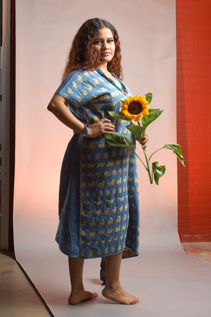 Huipil Midi from San Juan Cotzocon: Indigo Blue Color, Unique Brocades and Artisan Quality
